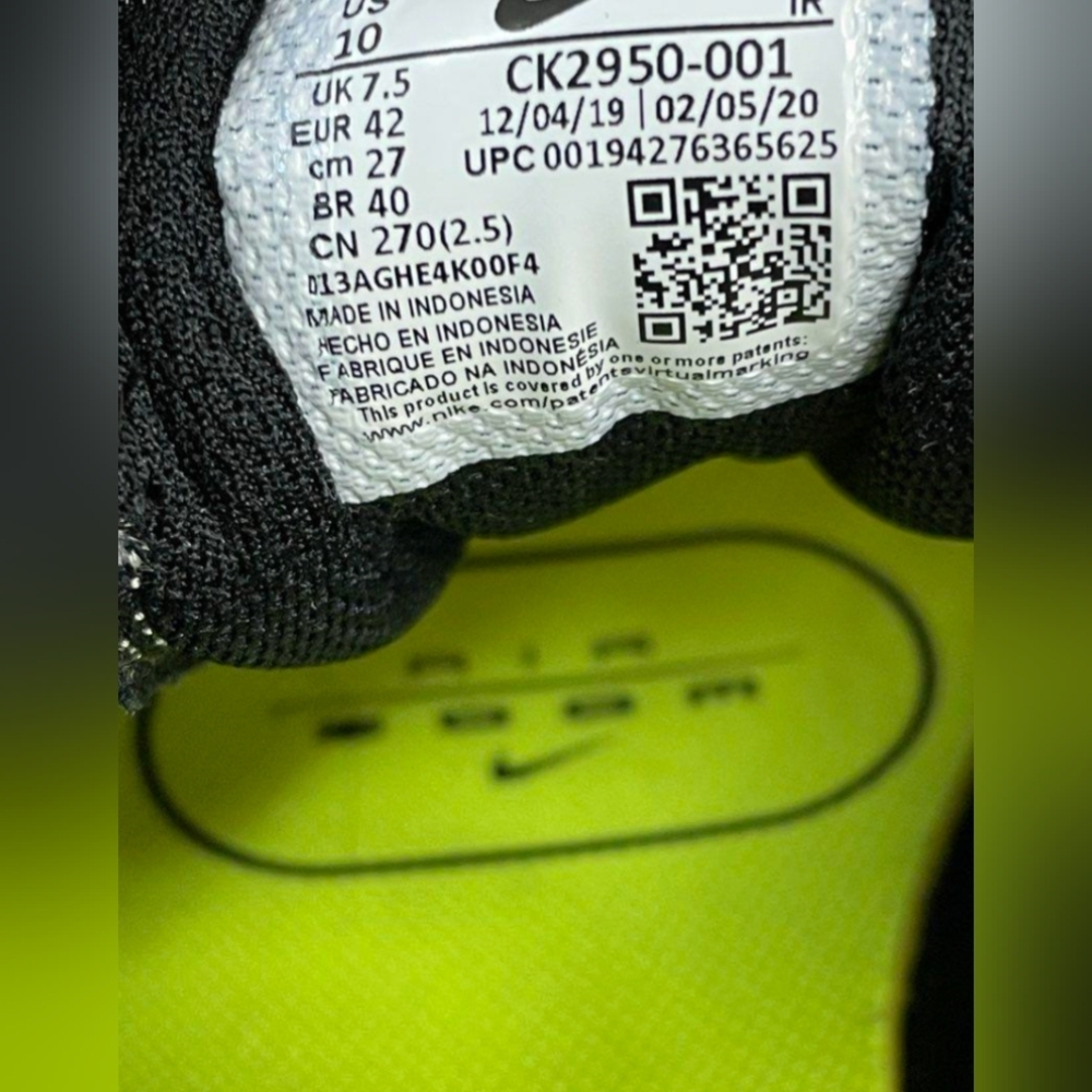 Nike WMNS Air Zoom Division Black Flash Crimson Sneakers Size 10 NWOT MSRP $100 - Picture 10 of 11